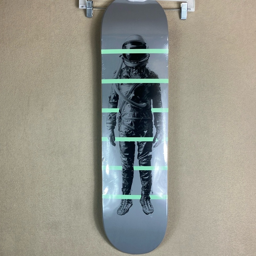 Cyrcle x 1xRUN‎ “Between the Lines” Limited Edition Skateboard Deck 69/75 size 8